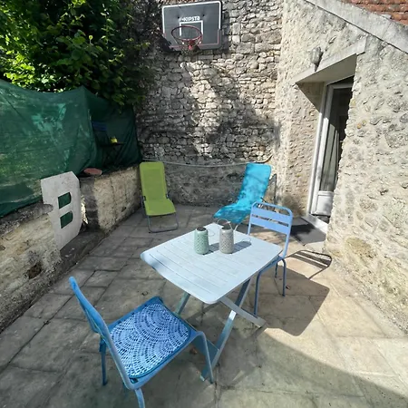 Maison Bleue 3* Beynes (Yvelines)