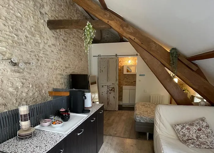Bed & Breakfast Maison Bleue